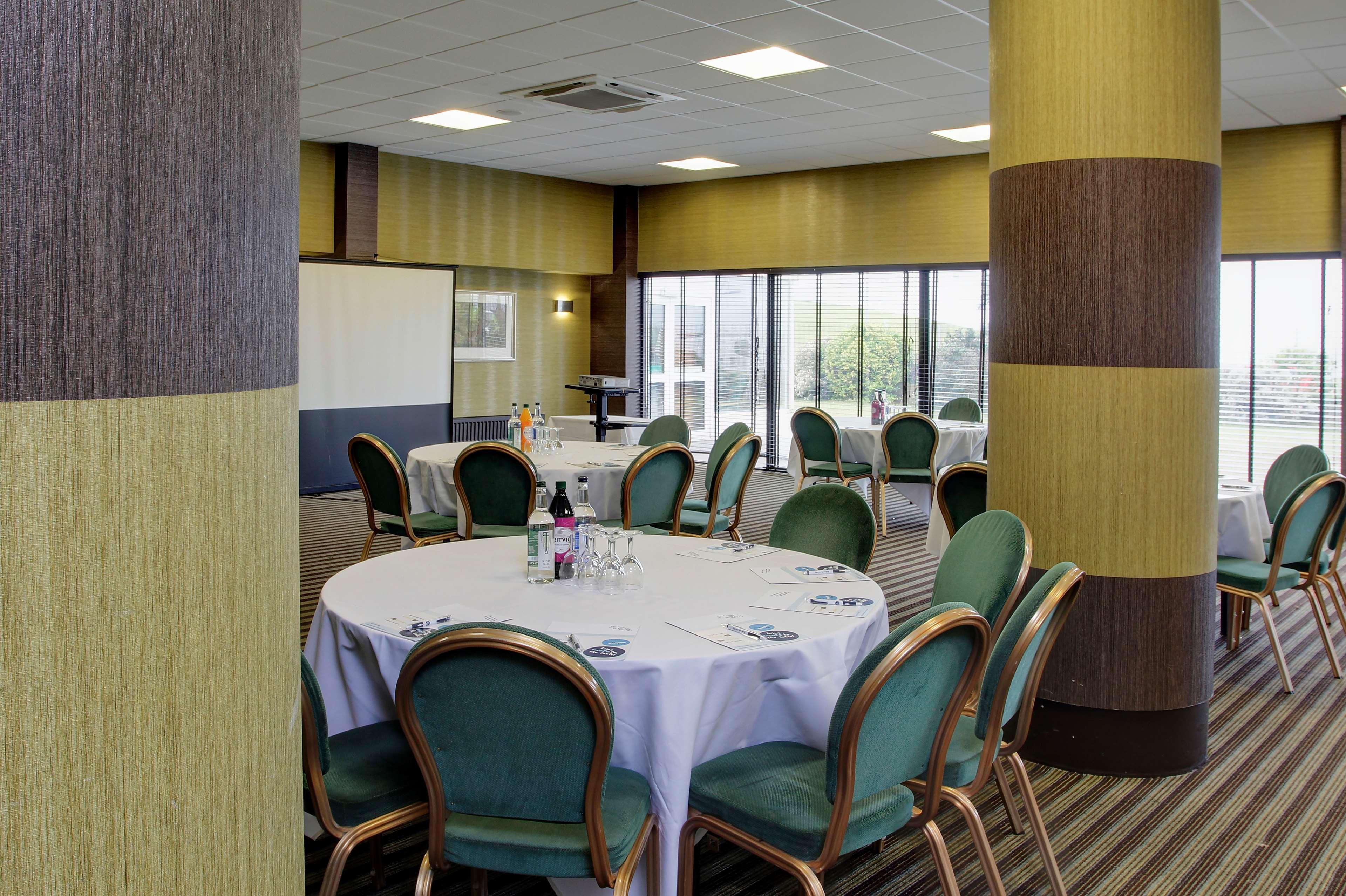 Best Western Aberavon Beach Hotel Port Talbot Exterior photo